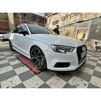 Audi A3 S line Marşpiyel Takımı