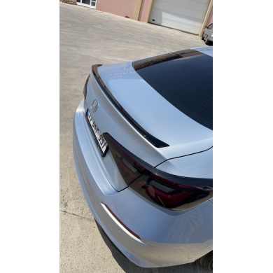 Honda Civic Uyumlu Yedek Parça 2022+ Fe1 Hybrid Spoiler (Parlak Siyah)
