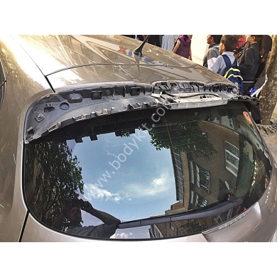 Peugeot 208 Uyumlu Yedek Parça Spoiler Kapak
