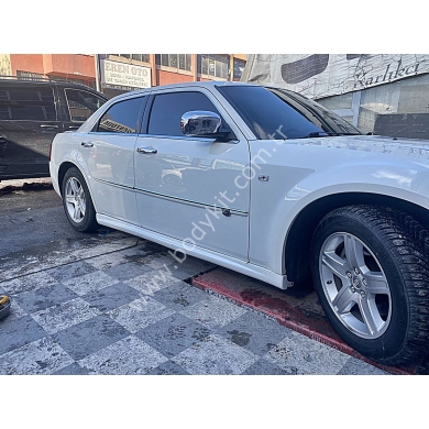 Chrysler 300 C Marşpiyel