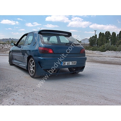 Peugeot 306 Uyumlu Yedek Parça Hb Arka Tampon