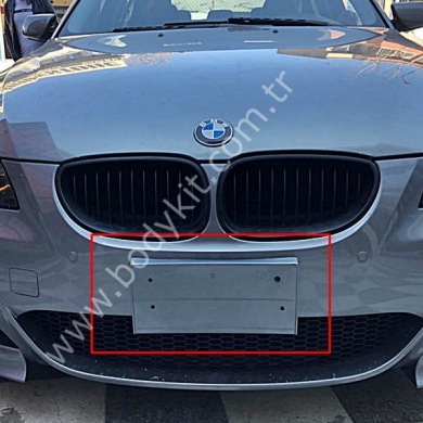 BMW E60 M5 Kare Ön Plakalık