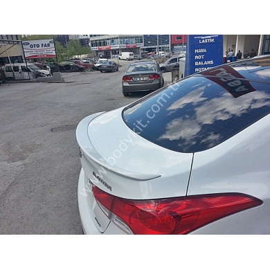 Hyundai Elantra Uyumlu Yedek Parça Spoiler