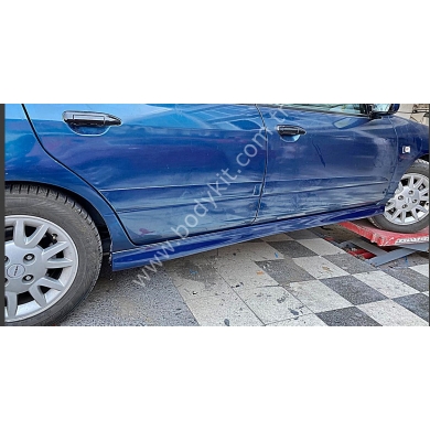 Nissan Almera Uyumlu Yedek Parça Sedan Marşpiyel