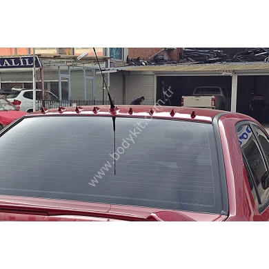 Mitsubishi Lancer Cam Üstü Balık Sırtı