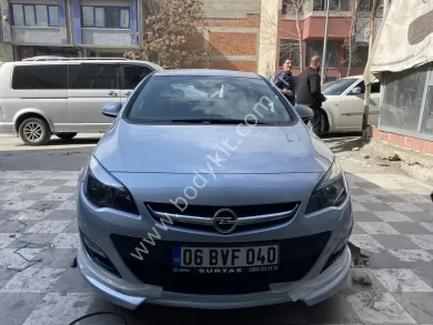 Opel Astra J Sedan Uyumlu Yedek Parça Ön Tampon Eki