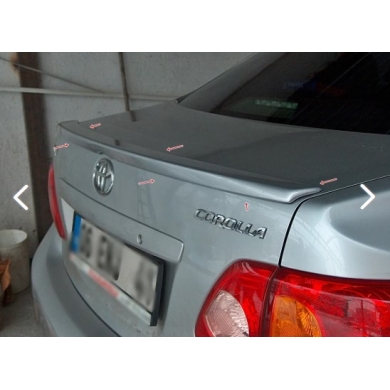 Toyota Corolla Uyumlu Yedek Parça İnce Spoiler