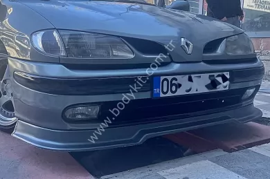 Renault Megane 1 Uyumlu Yedek Parça Ön Tampon Eki