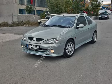 Renault Megane 1 Uyumlu Yedek Parça Coupe Ön Tampon Eki
