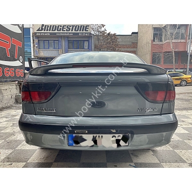Renault Megane 1 Uyumlu Yedek Parça Işıklı Spoiler