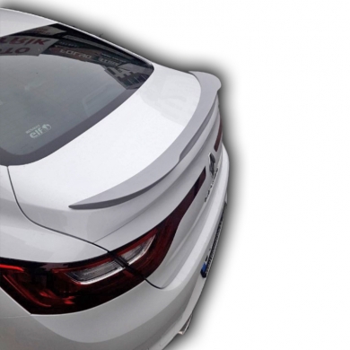 Renault Megane 4 Sedan Spoiler Boyasız